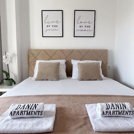 Danin Apartmani بار المظهر الخارجي الصورة